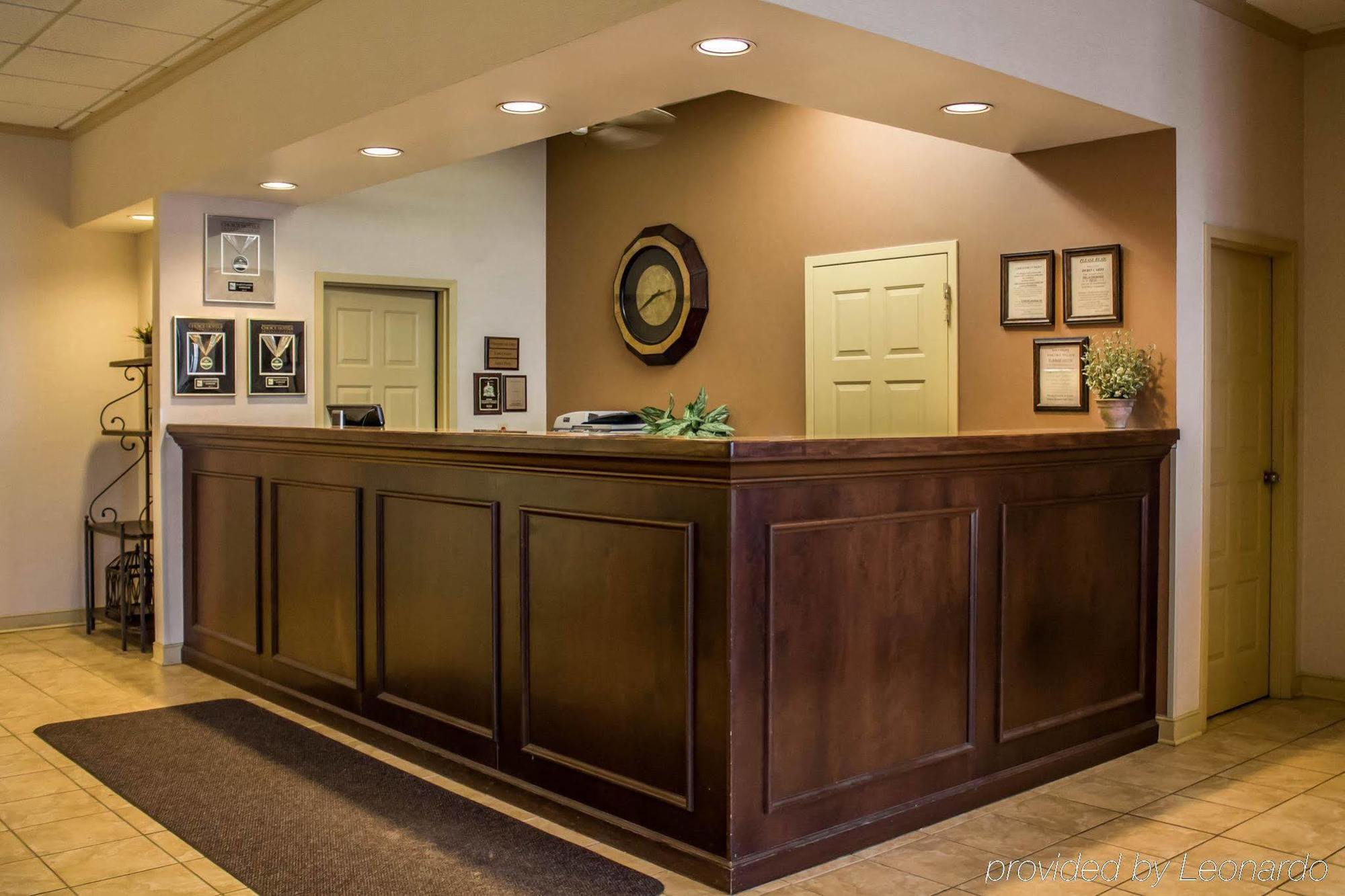 Quality Inn & Suites Mansfield Exteriör bild