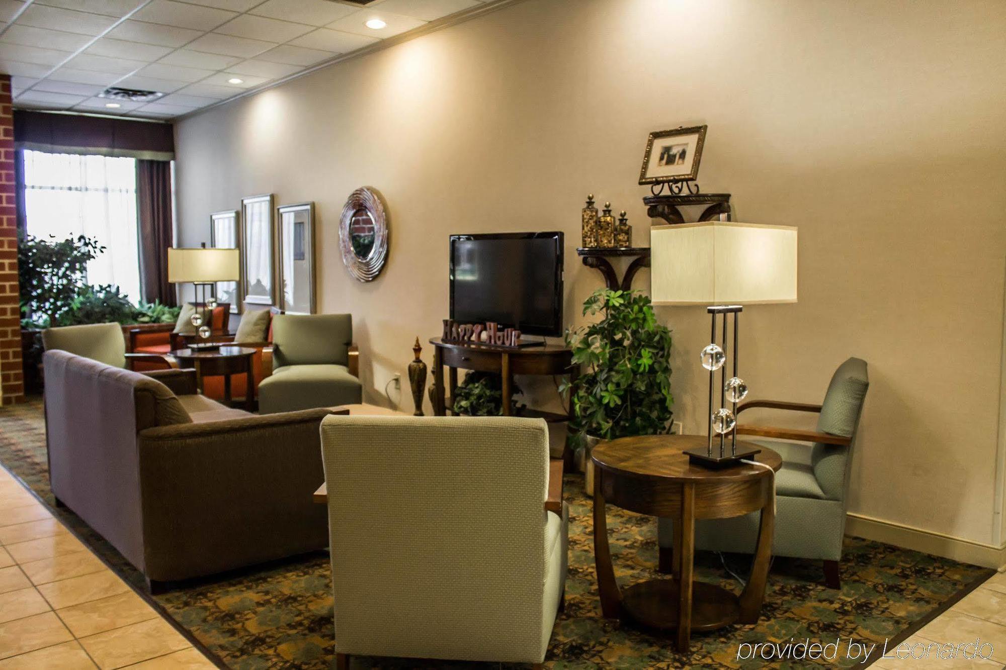 Quality Inn & Suites Mansfield Exteriör bild